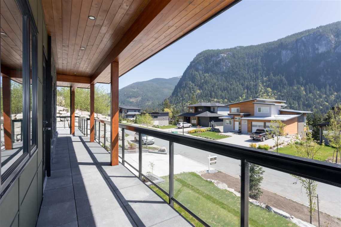 luxury contemporary squamish home for sale 5