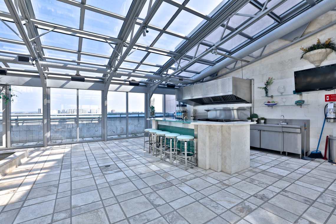 retractable roof condo toronto 12