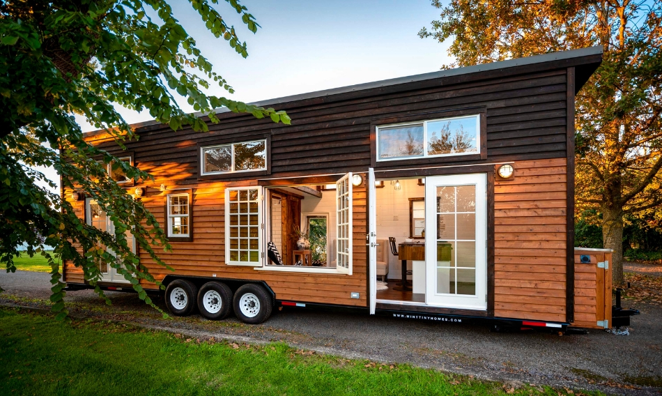 luxury tiny home made in canada mint 15