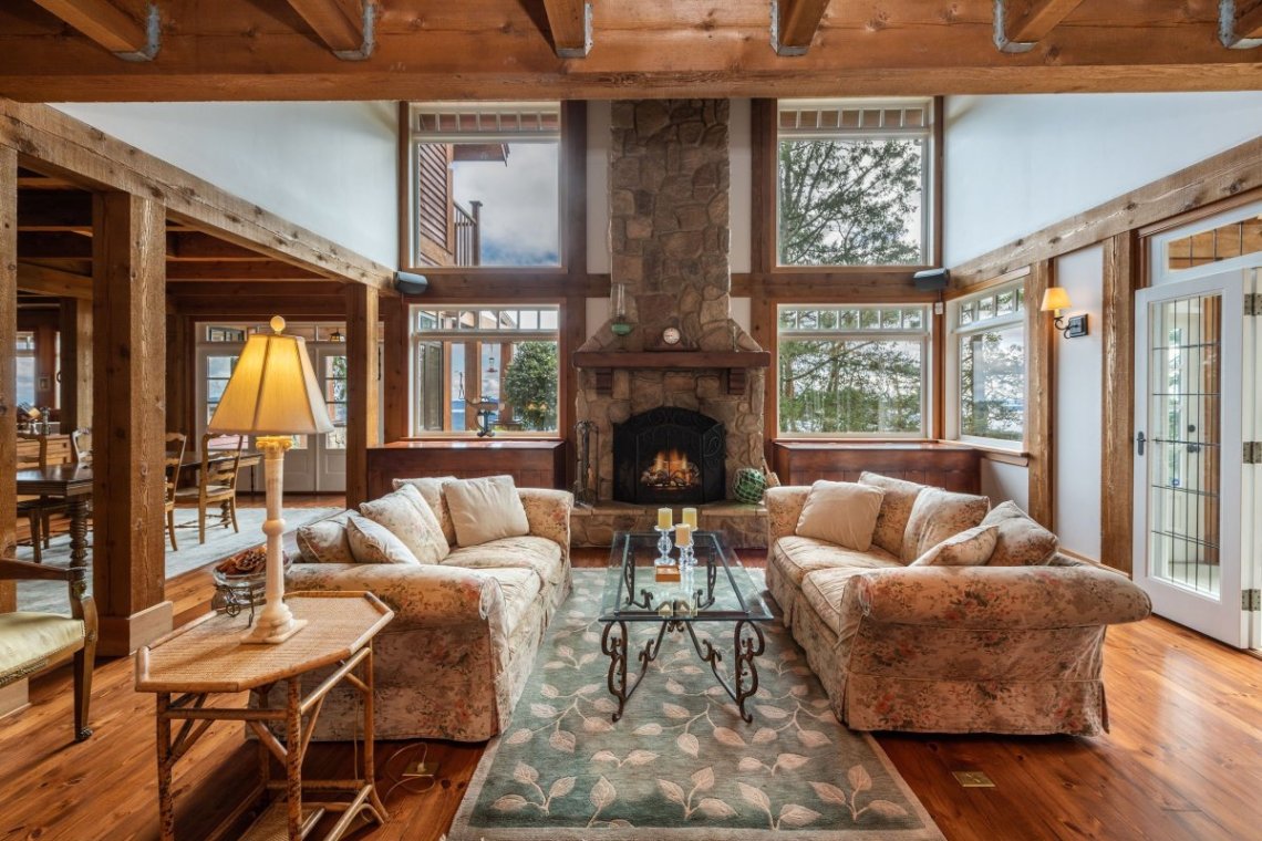 custom home on 34 acres salt spring island 5