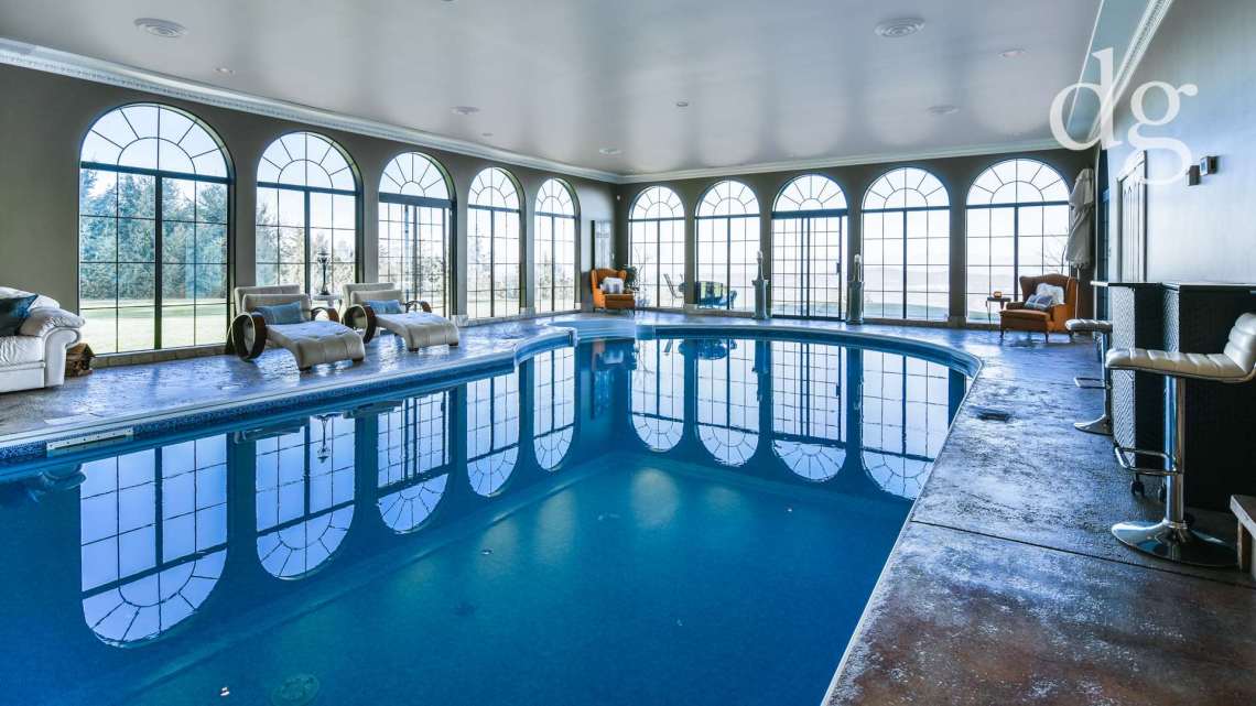 mediterranean villa nanaimo for sale 7