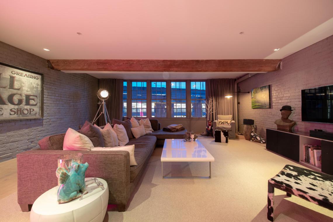 downtown vancouver loft ny style 2